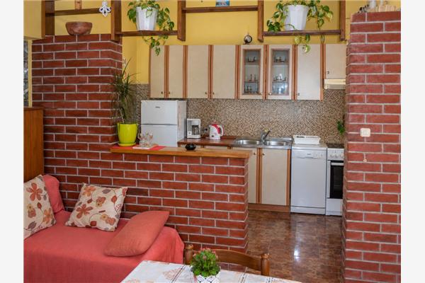 Apartment A2, for 3 persons