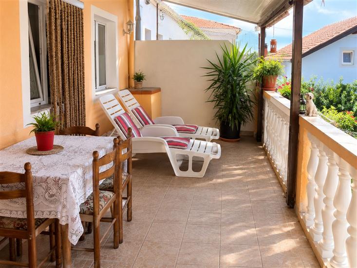 Apartment A2, for 3 persons