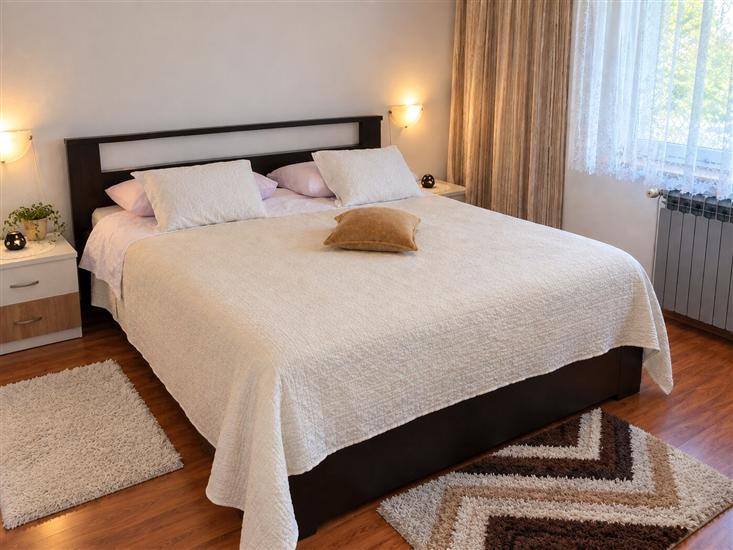 Apartment A2, for 3 persons