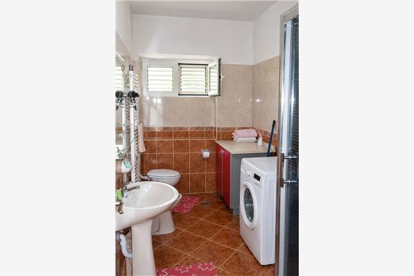 Apartment A2, for 3 persons
