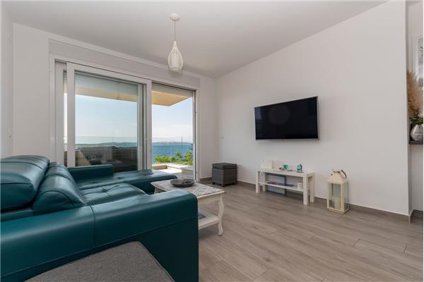 Apartment A1, for 5 persons