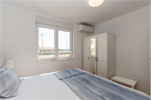 Apartment A1, for 5 persons