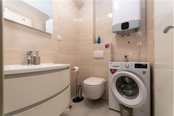 Apartment A1, for 5 persons