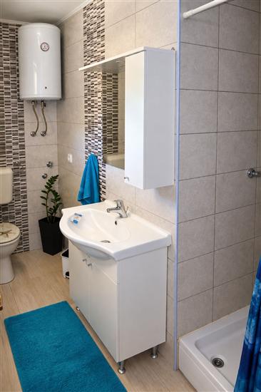 Apartment A1, for 6 persons