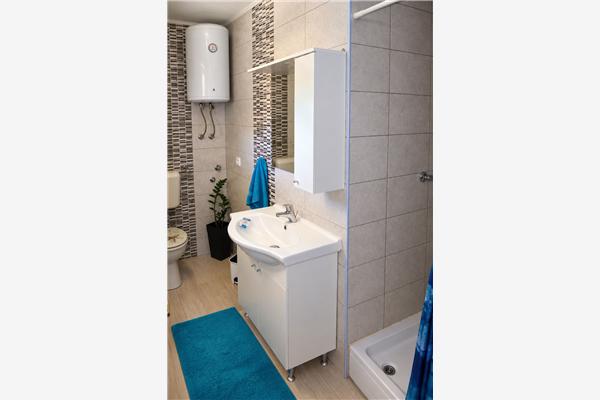 Apartment A1, for 6 persons