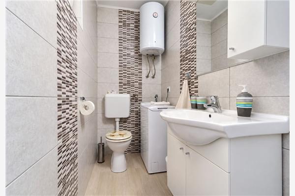 Apartment A1, for 6 persons