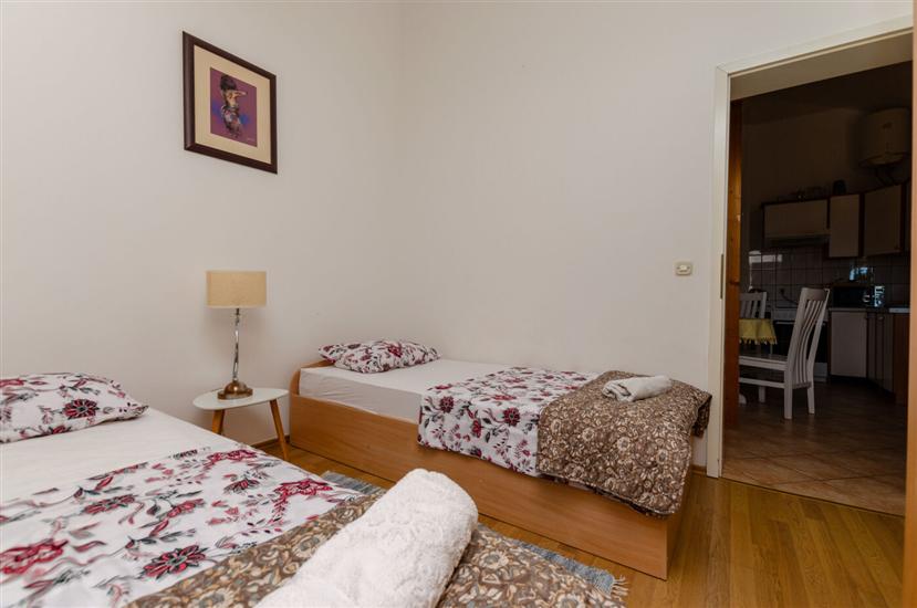 Apartment A3, for 6 persons