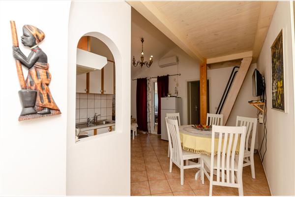 Apartment A3, for 6 persons