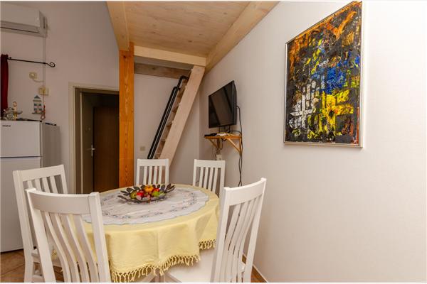 Apartment A3, for 6 persons