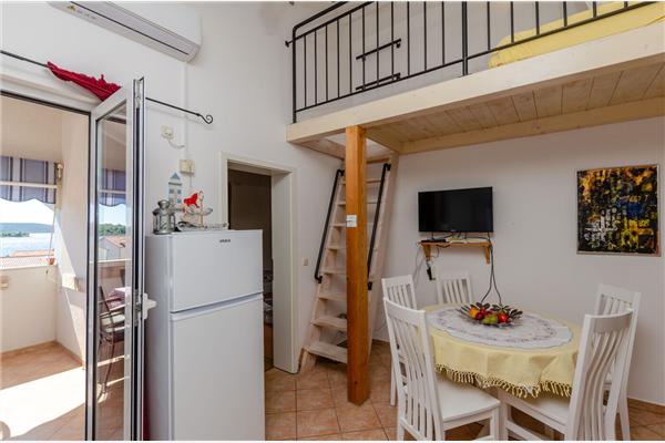 Apartment A3, for 6 persons