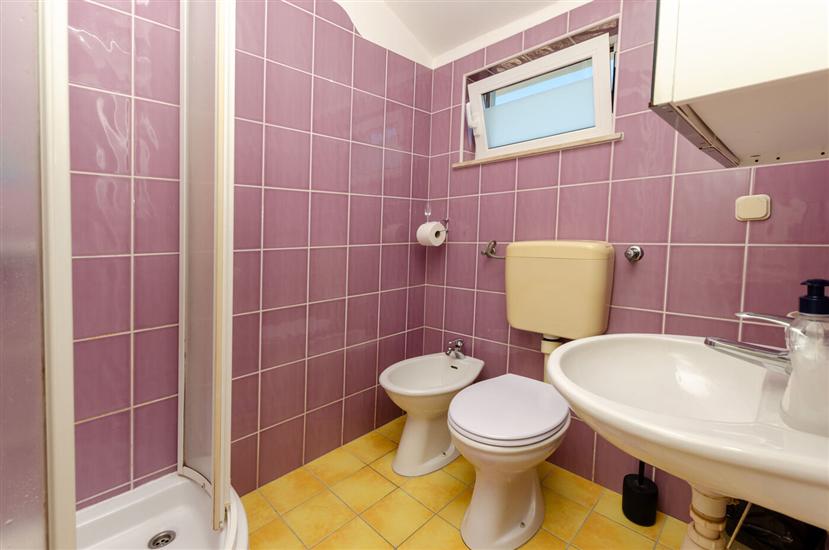 Apartment A3, for 6 persons