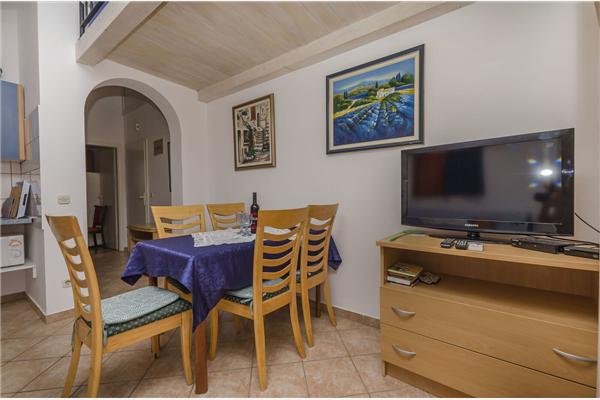 Apartment A4, for 3 persons