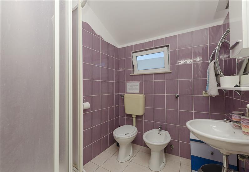 Apartment A4, for 3 persons