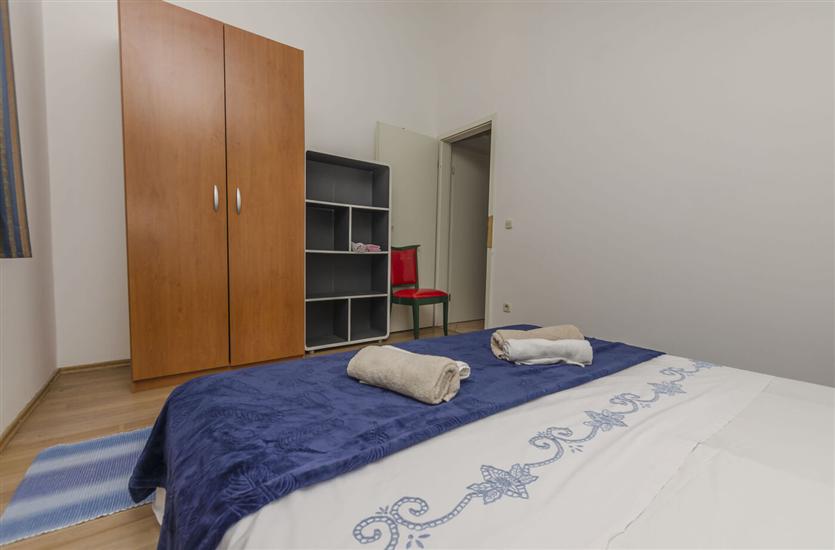 Apartment A4, for 3 persons