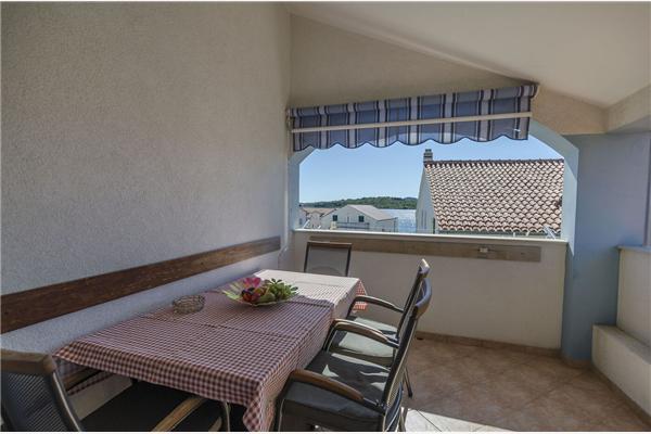Apartment A4, for 3 persons