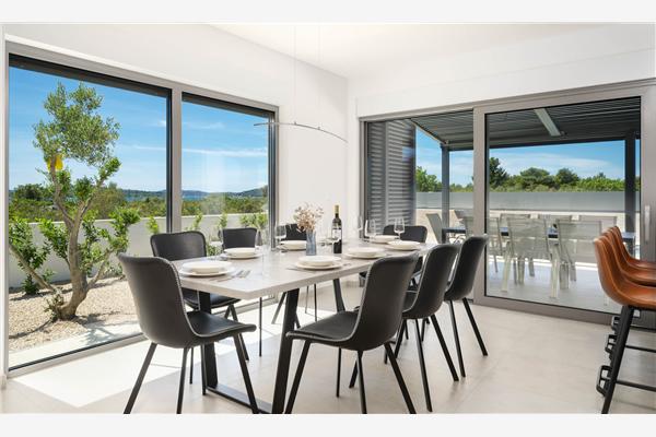 House K1, for 11 persons