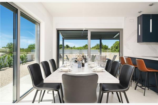 House K1, for 11 persons