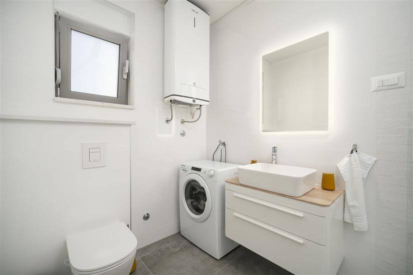 House K1, for 11 persons