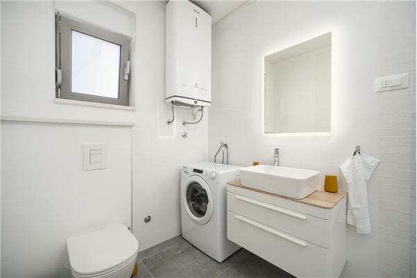 House K1, for 11 persons