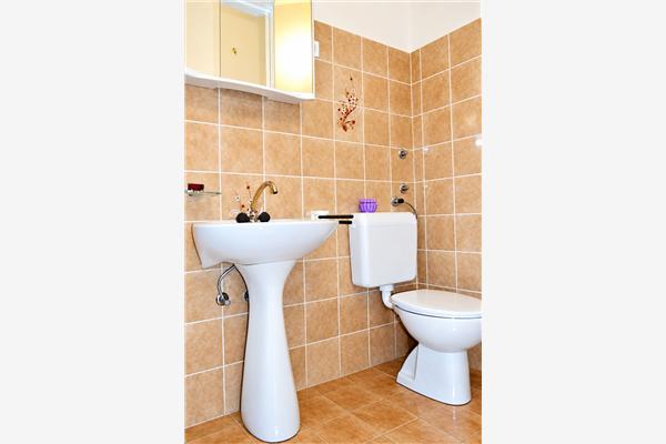 Apartment A1, for 8 persons