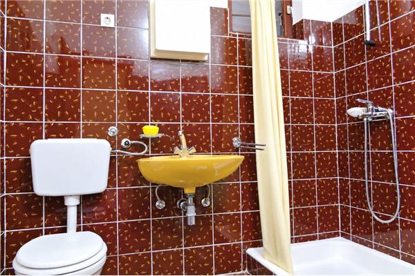 Apartment A1, for 8 persons