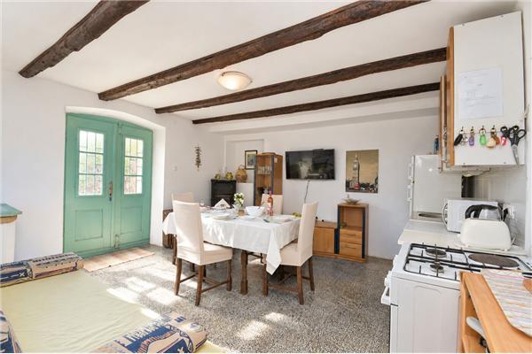 Apartment A1, for 5 persons