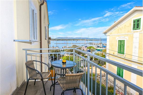 Apartment A1, for 2 persons