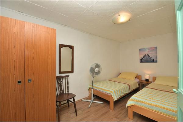 Apartment A1, for 5 persons
