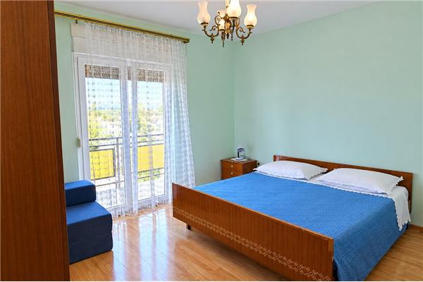 Apartment A1, for 6 persons