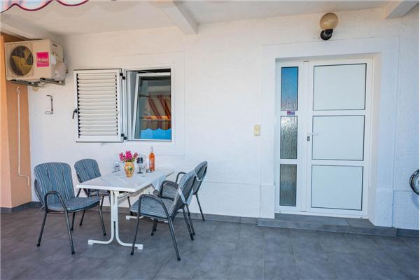 Apartment A2, for 4 persons