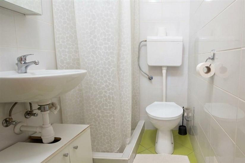 Room S1, for 2 persons