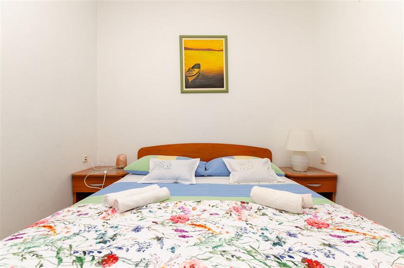 Apartment A2, for 7 persons