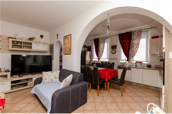 Apartment A2, for 7 persons