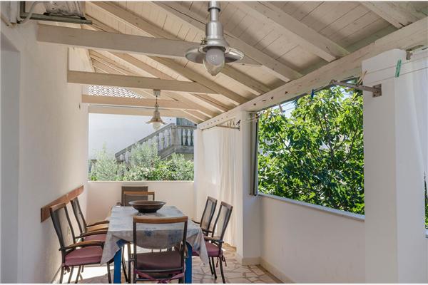Apartment A2, for 7 persons