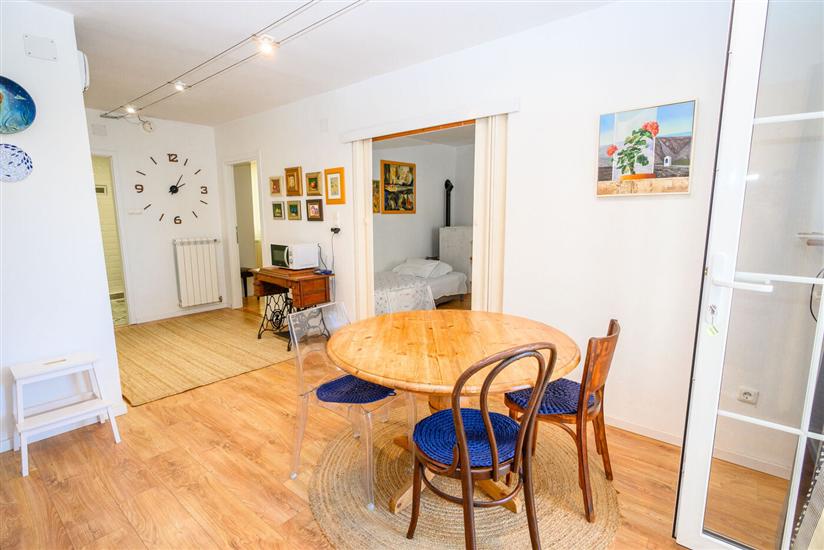Apartment A1, for 5 persons