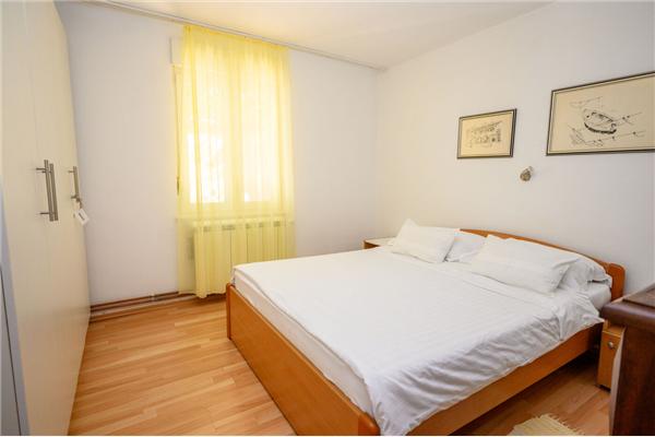 Apartment A1, for 5 persons