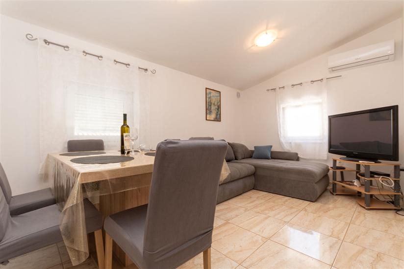 Apartment A1, for 4 persons