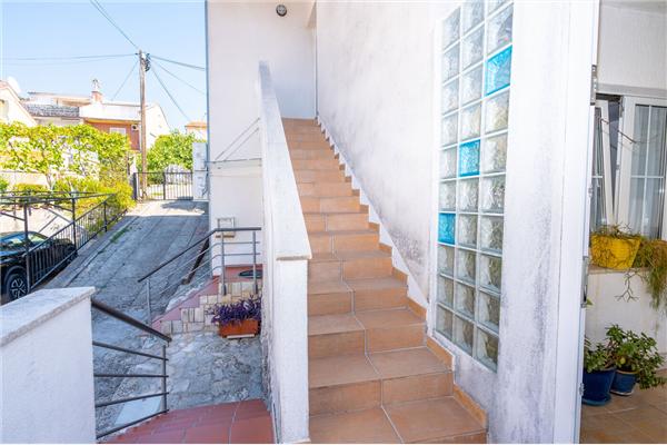 Apartment A2, for 5 persons