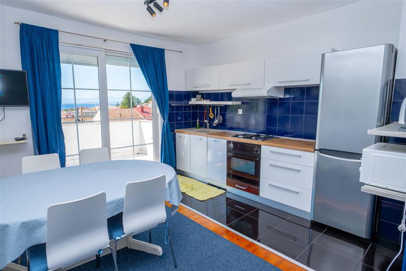 Apartment A2, for 5 persons