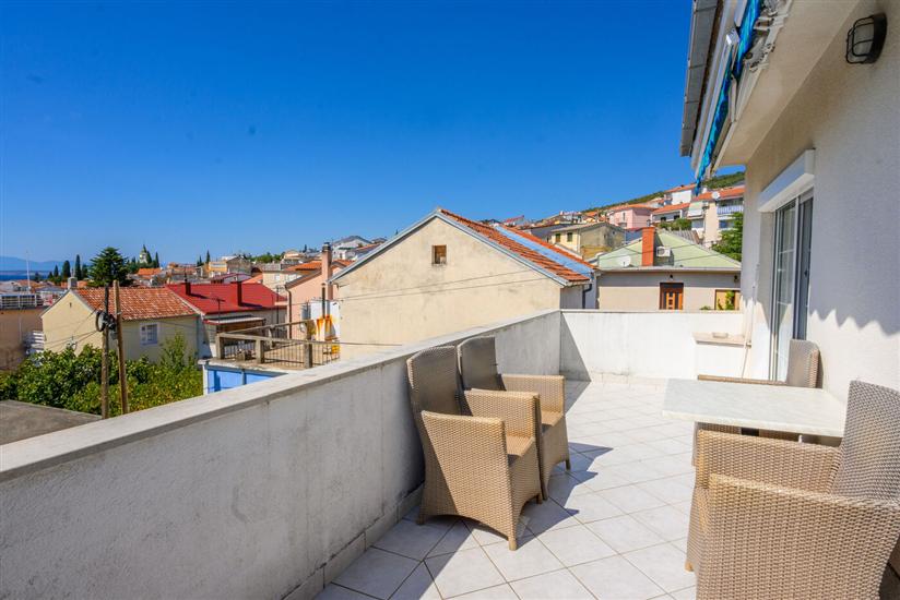 Apartment A2, for 5 persons