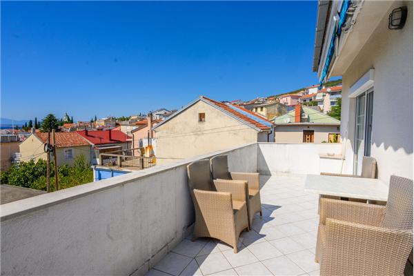 Apartment A2, for 5 persons