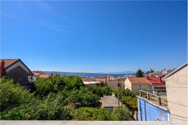 Apartment A2, for 5 persons