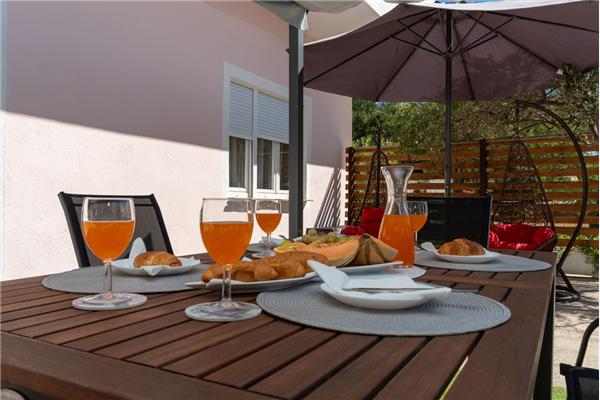 Apartment A1, for 4 persons