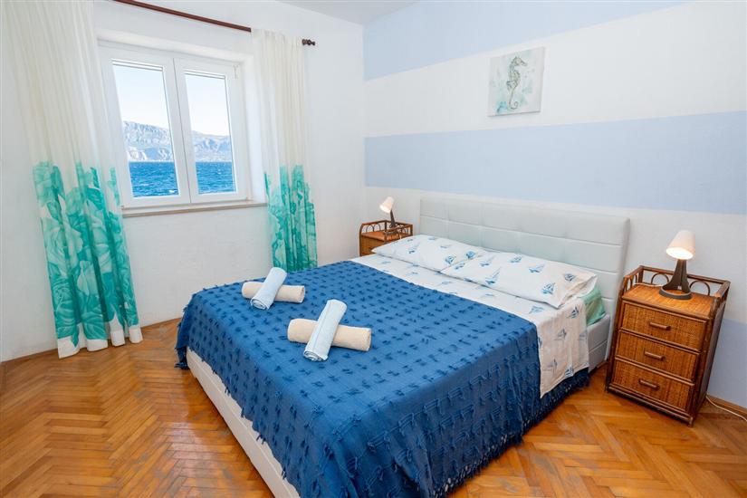 Apartment A1, for 7 persons