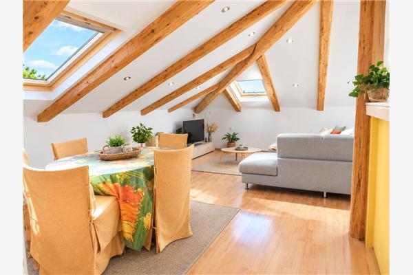 Apartment A2, for 5 persons
