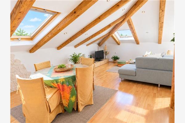 Apartment A2, for 5 persons