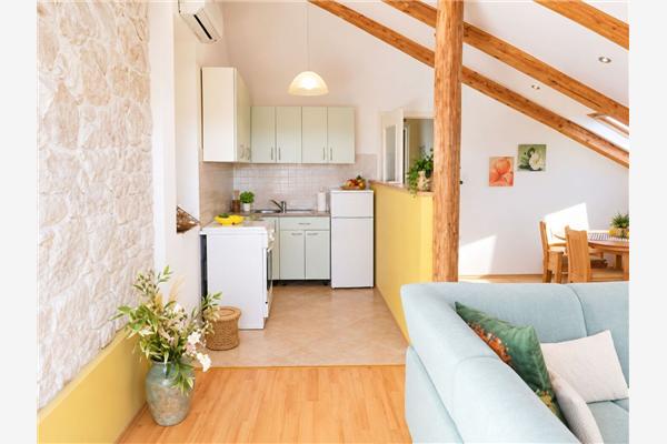 Apartment A2, for 5 persons