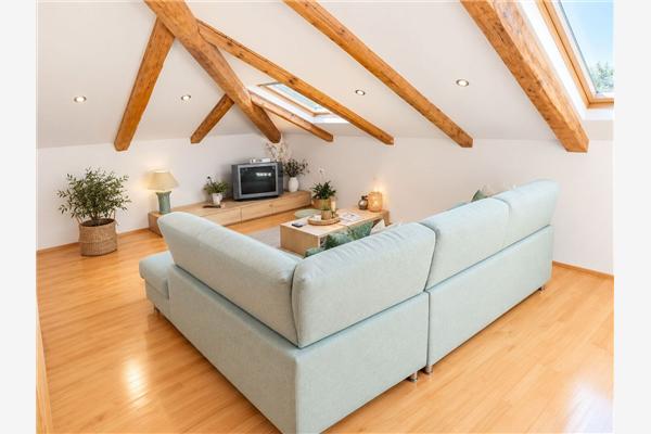 Apartment A2, for 5 persons