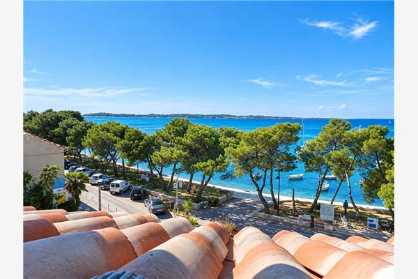 Apartment A2, for 5 persons