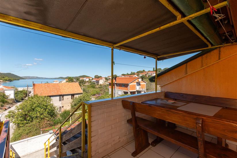 Apartment A3, for 4 persons